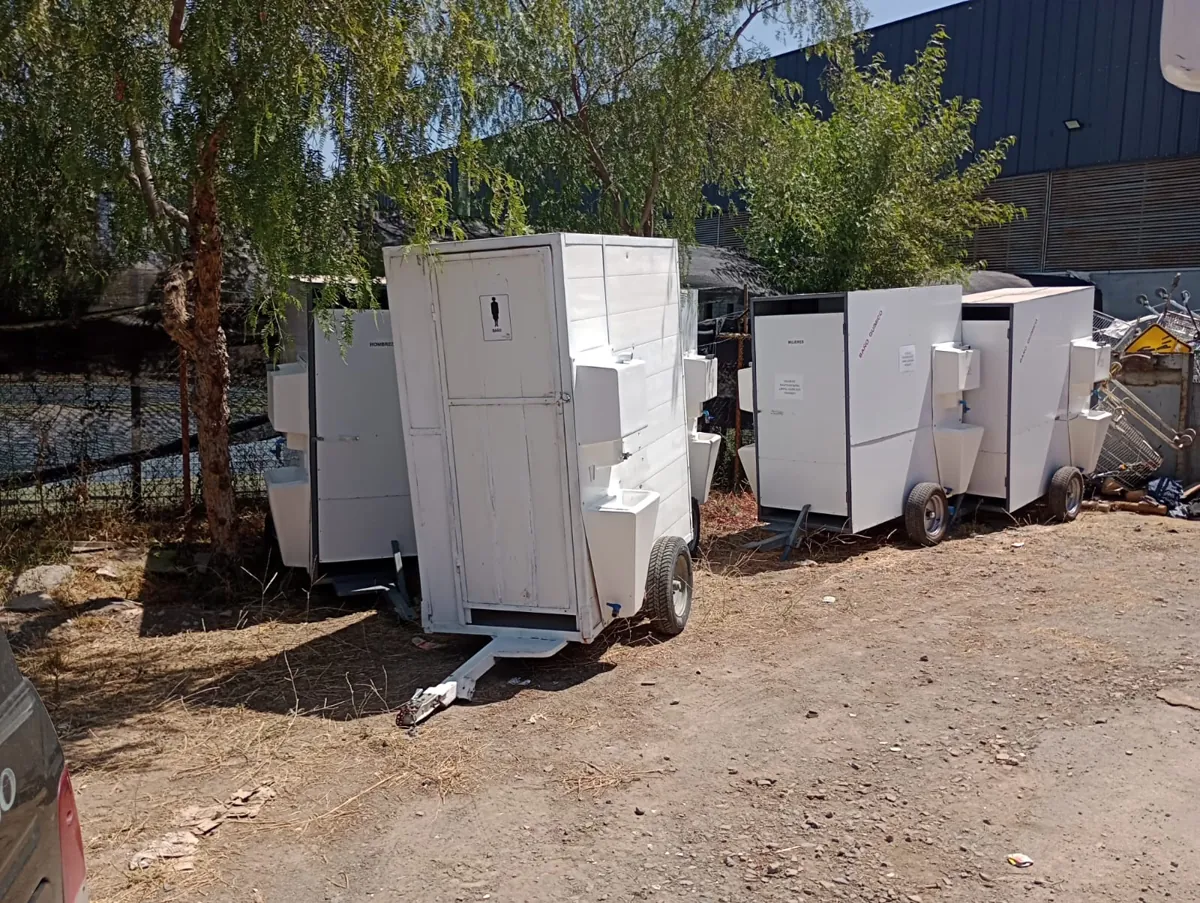Equipos sanitarios de arrastre simples y dobles